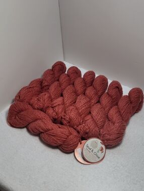 Spud & Chloe Rusty Rose Yarn 7 Skeins - NWT